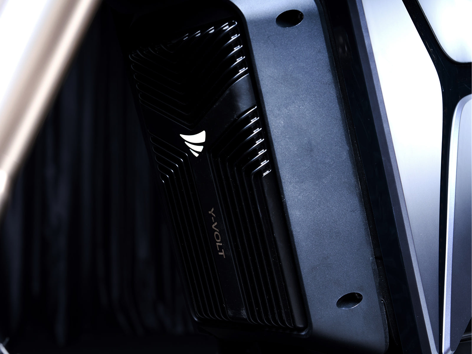 Surge V motor heatsink detail